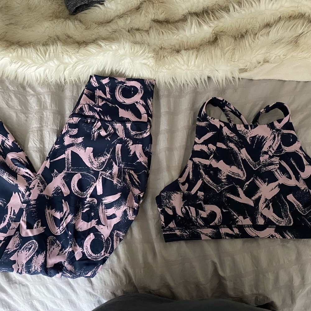 Lululemon Graffiti Pop Wunder Under Sports Bra Set - Picture 2 of 3